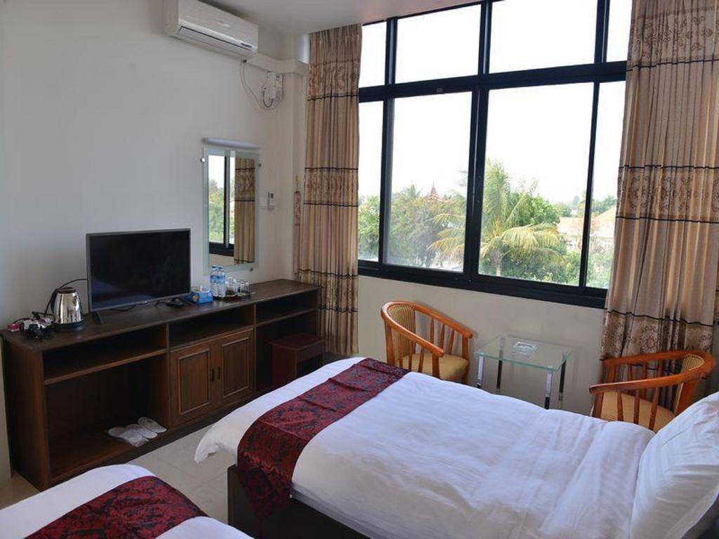 Hotel Myitkyinā Habitación foto